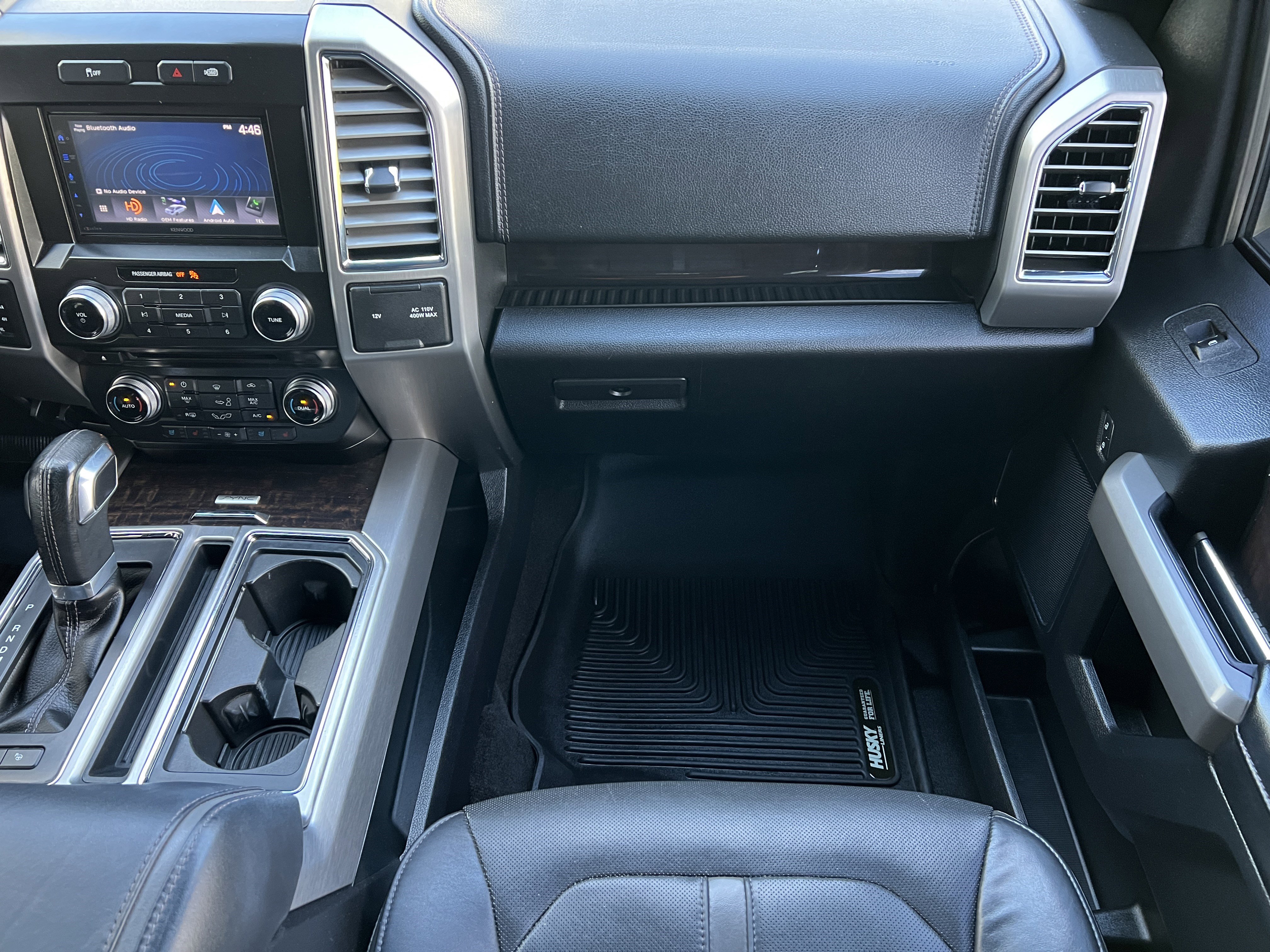 Used 2015 Ford F150 Platinum w/ Equipment Group 701A Luxury AWD/4WD image 31