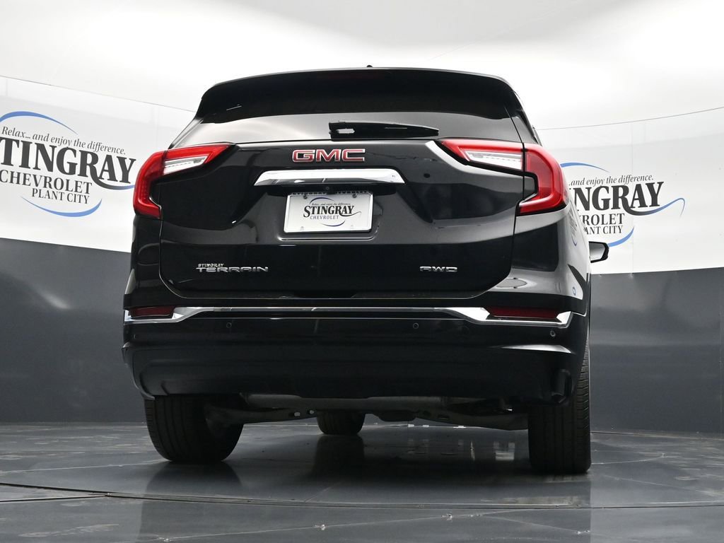 Certified 2024 GMC Terrain Denali image 23
