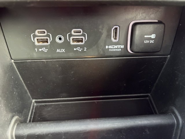 Used 2023 Jeep Grand Cherokee L Overland w/ Rear Seat Video Group I image 13