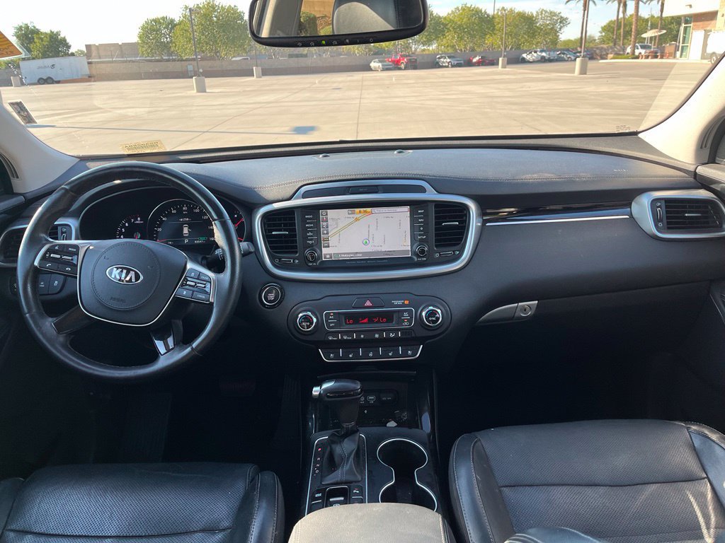 Used 2019 Kia Sorento SX w/ SX Touring Package FWD image 11