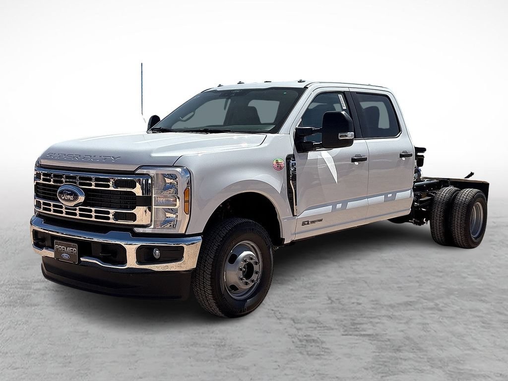 New 2026 Ford F350 4x4 Crew Cab DRW Super Duty image 5