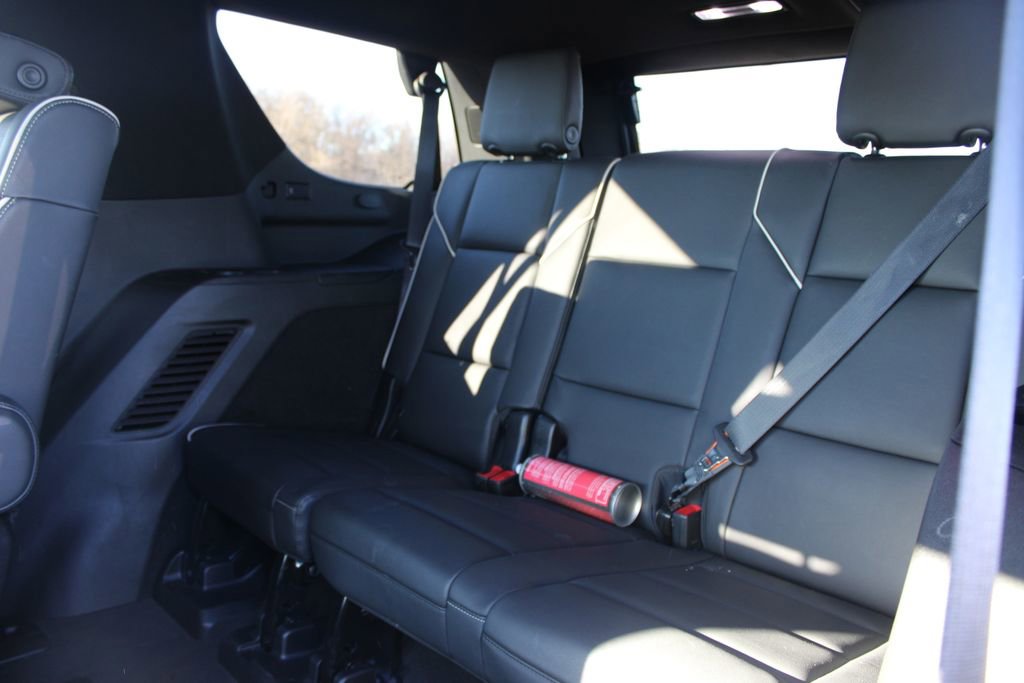 Used 2024 Cadillac Escalade Sport AWD/4WD image 27