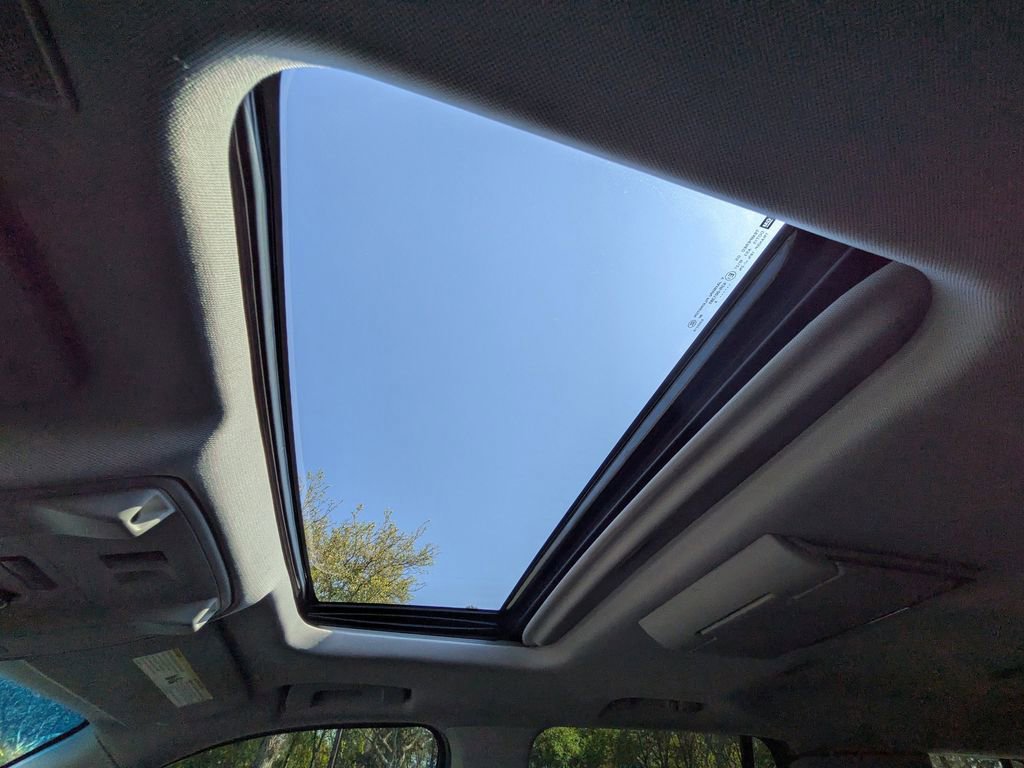 Used 2018 GMC Yukon Denali w/ Denali Ultimate Package image 22