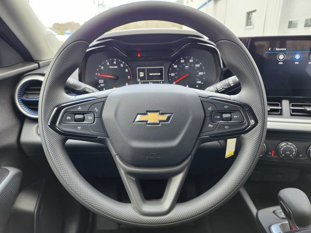 New 2026 Chevrolet Trax LS w/ LS Convenience Package image 24