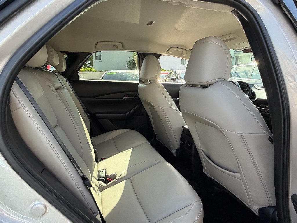 Used 2023 MAZDA CX-30 AWD 2.5 S w/ Preferred Package image 17