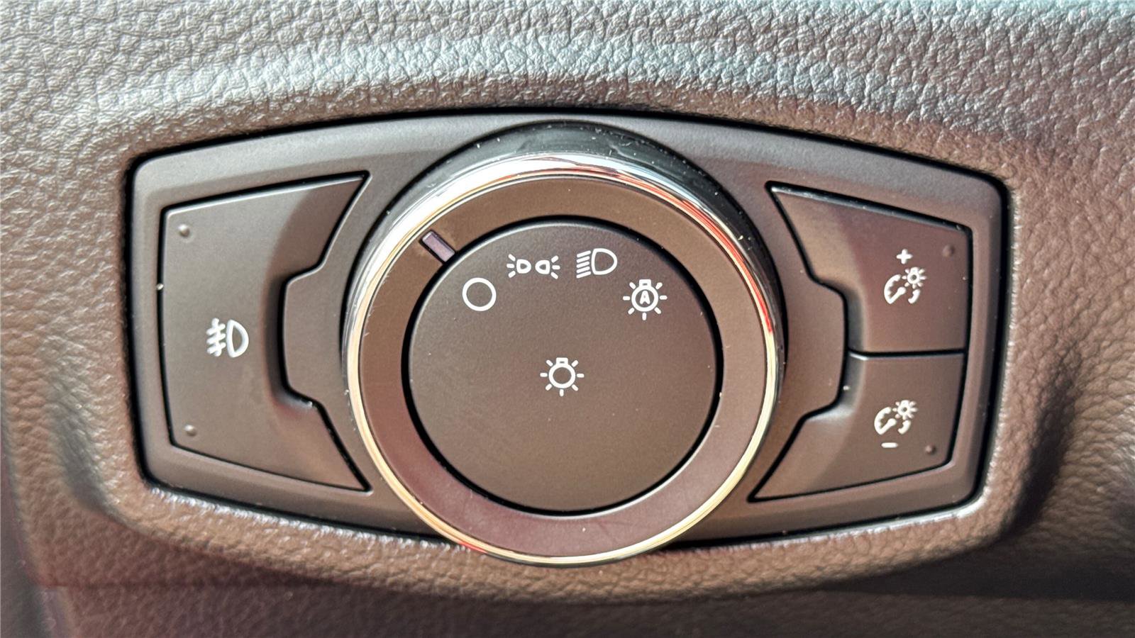 Used 2020 Ford Ranger XLT w/ Equipment Group 302A Luxury image 12