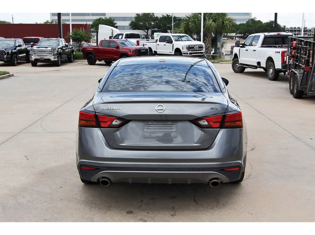 Used 2020 Nissan Altima 2.5 SR FWD image 6