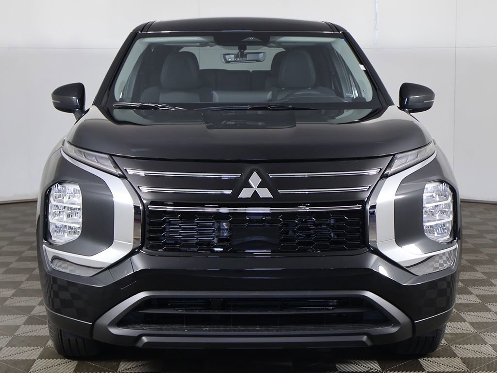 New 2026 Mitsubishi Outlander ES FWD image 10