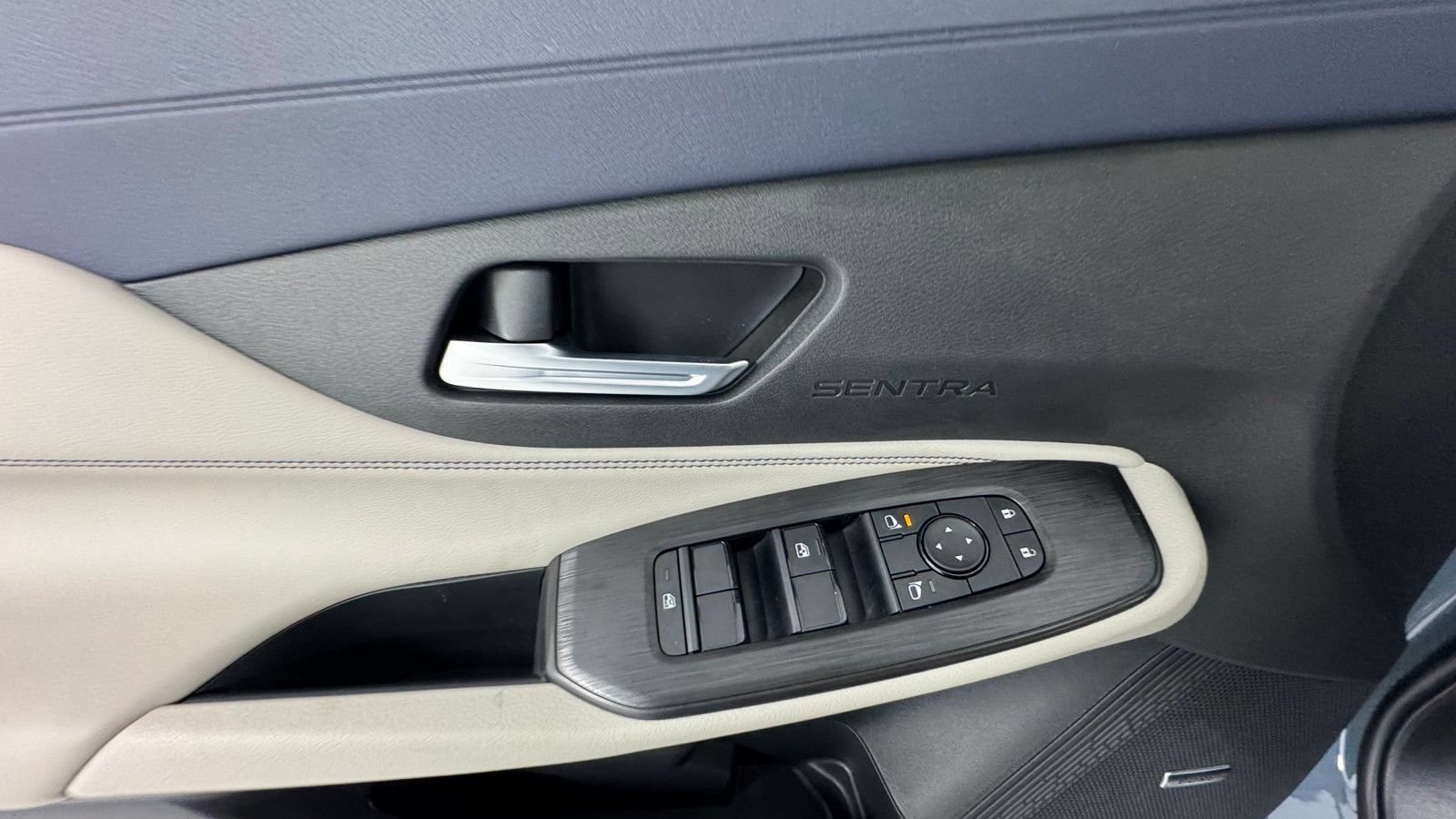 New 2026 Nissan Sentra SL w/ Floor Mat Package FWD image 17