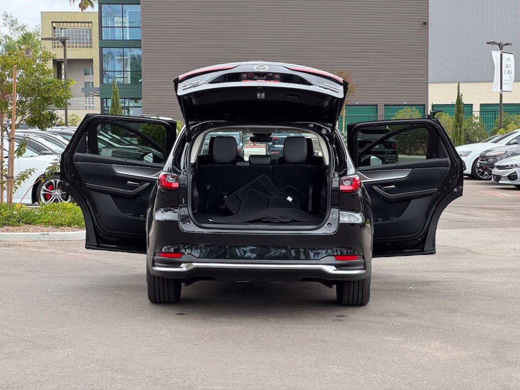 Certified 2024 MAZDA CX-90 Plug-In Hybrid w/ Premium Pkg AWD/4WD image 27