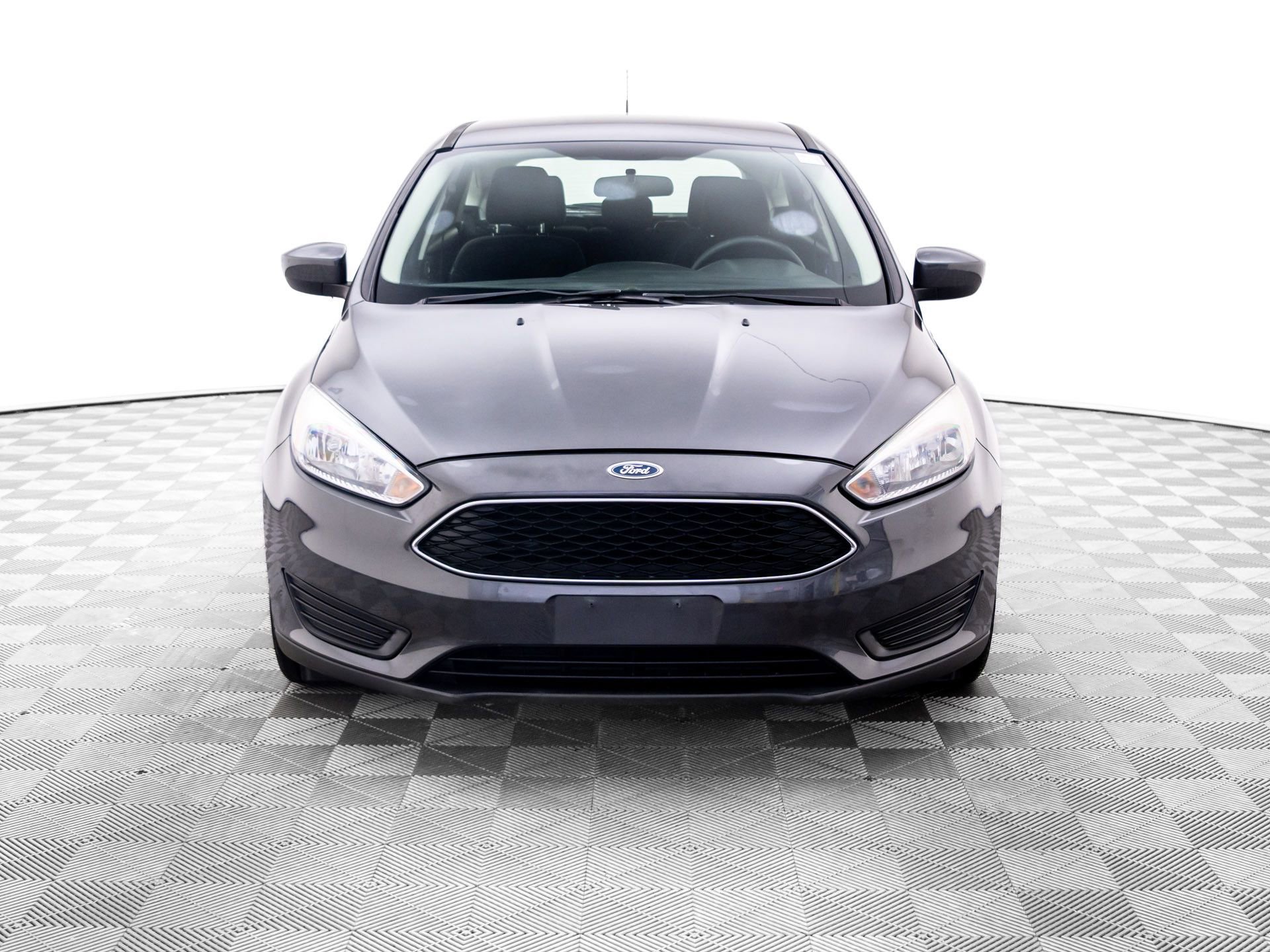 Used 2018 Ford Focus SE image 9