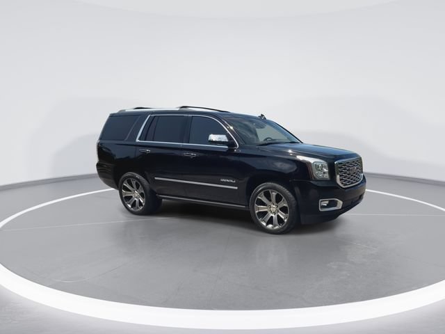 Used 2018 GMC Yukon Denali w/ Open Road Package AWD/4WD image 2