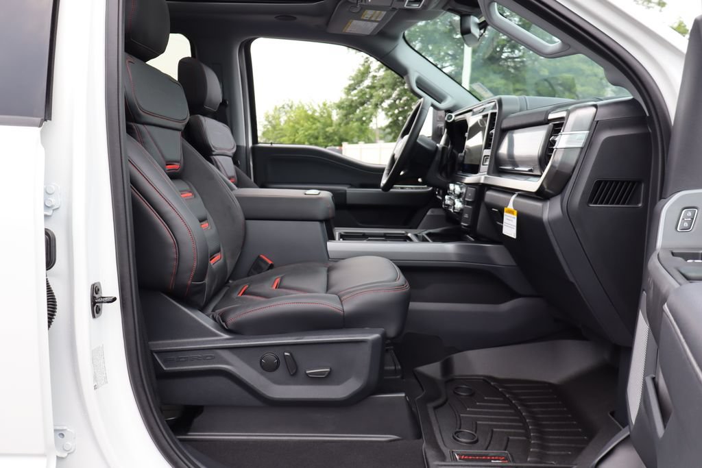 New 2026 Ford F250 Lariat w/ Black Appearance Package AWD/4WD image 51