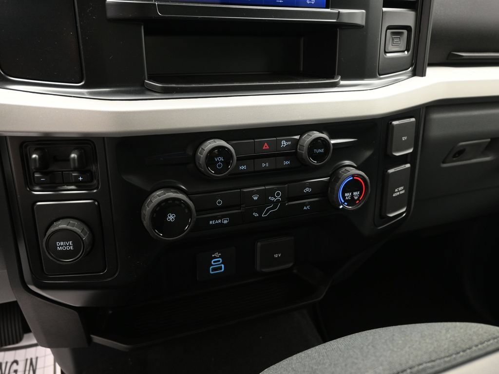 New 2026 Ford F350 XLT RWD image 15