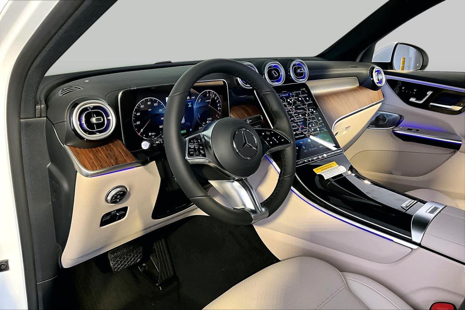 New 2027 Mercedes-Benz GLC 350e 4MATIC image 9