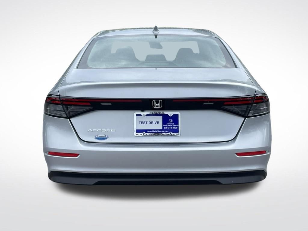 Certified 2025 Honda Accord LX image 5