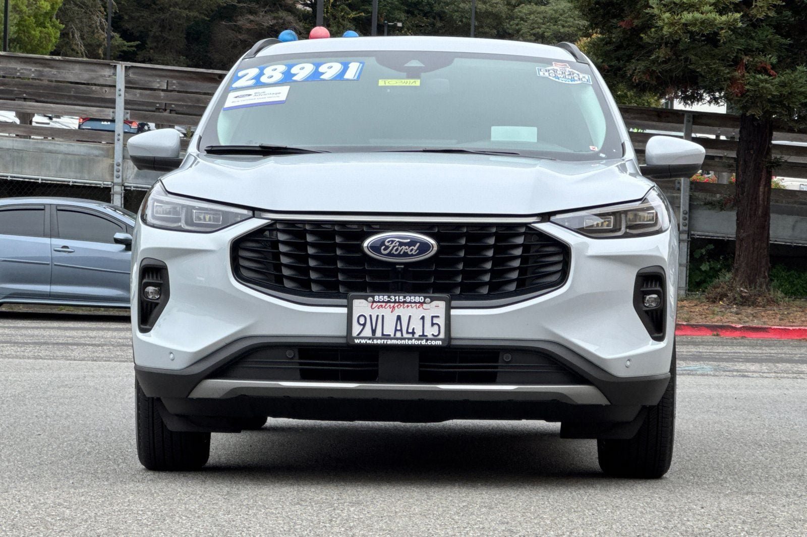 Certified 2025 Ford Escape SE w/ PHEV Premium Package FWD image 13