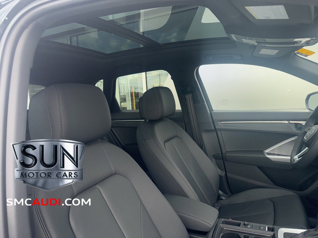New 2025 Audi Q3 2.0T Premium image 15