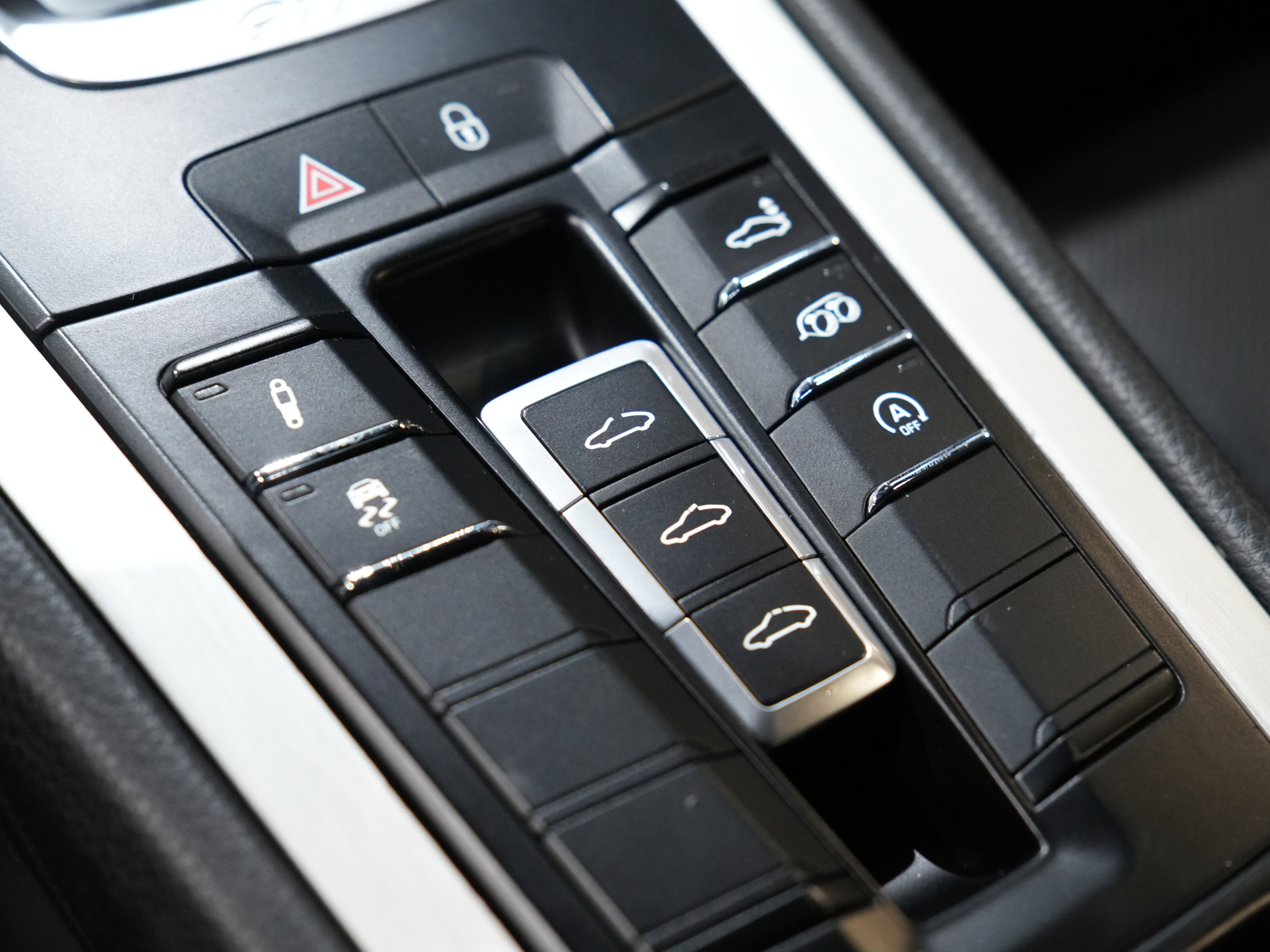 Used 2017 Porsche 911 Carrera S image 42