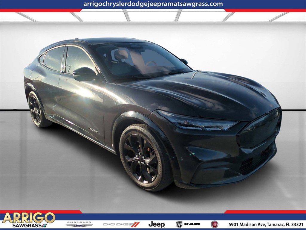 Used 2022 Ford Mustang Mach-E Premium image 1