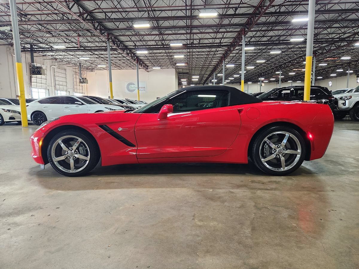 Used 2015 Chevrolet Corvette Stingray Convertible w/ 3LT Preferred Equipment Group RWD image 8