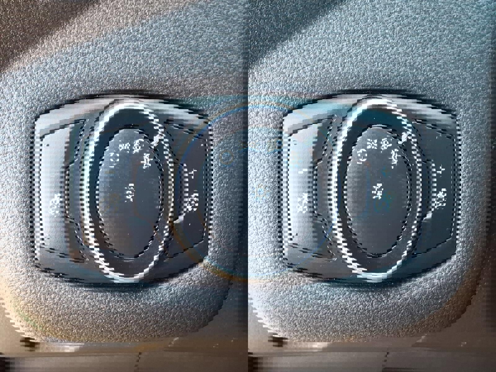 Used 2016 Ford Escape S FWD image 24