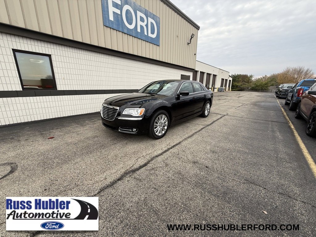 Used 2013 Chrysler 300 AWD w/ Driver Convenience Group