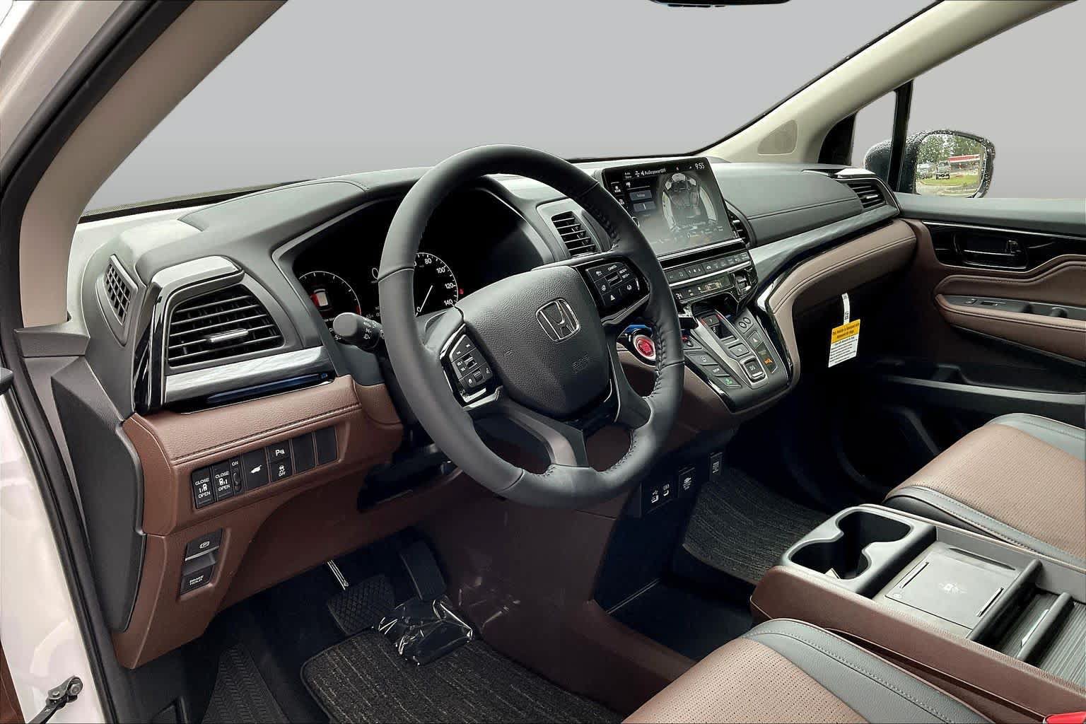 New 2027 Honda Odyssey Elite image 8