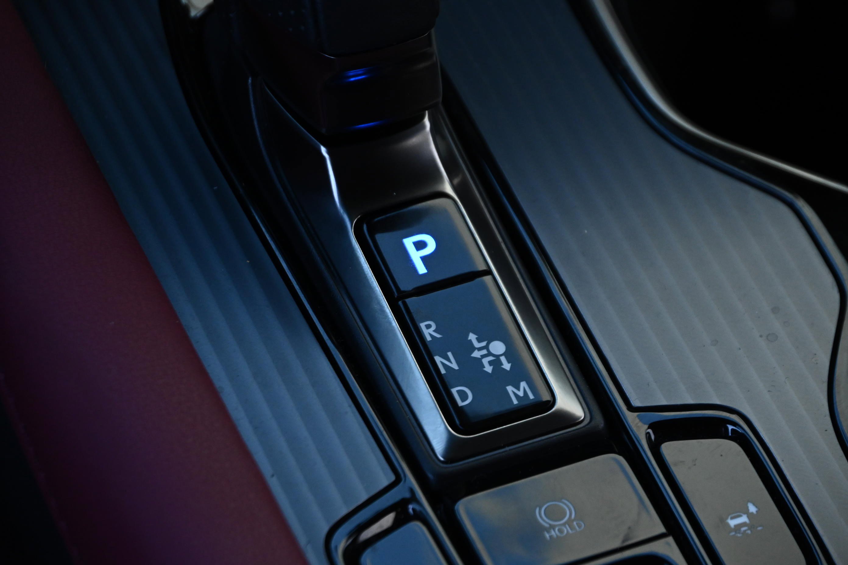 Used 2024 Lexus RX 500h F Sport image 17