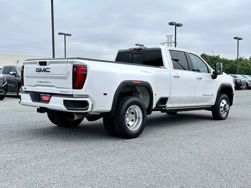 Certified 2024 GMC Sierra 3500 Denali Ultimate AWD/4WD image 11