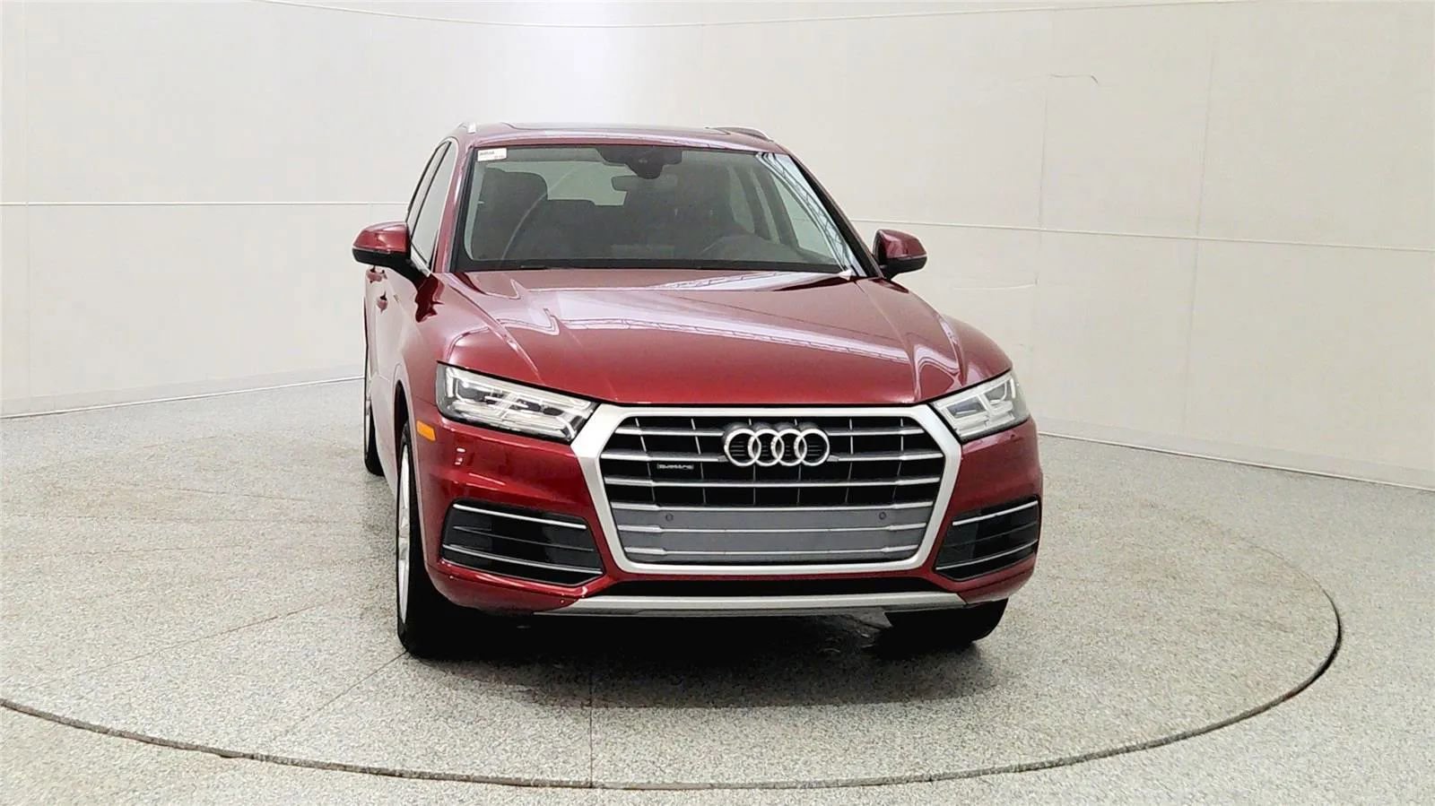 Used 2018 Audi Q5 2.0T Premium Plus w/ Premium Plus Package image 2
