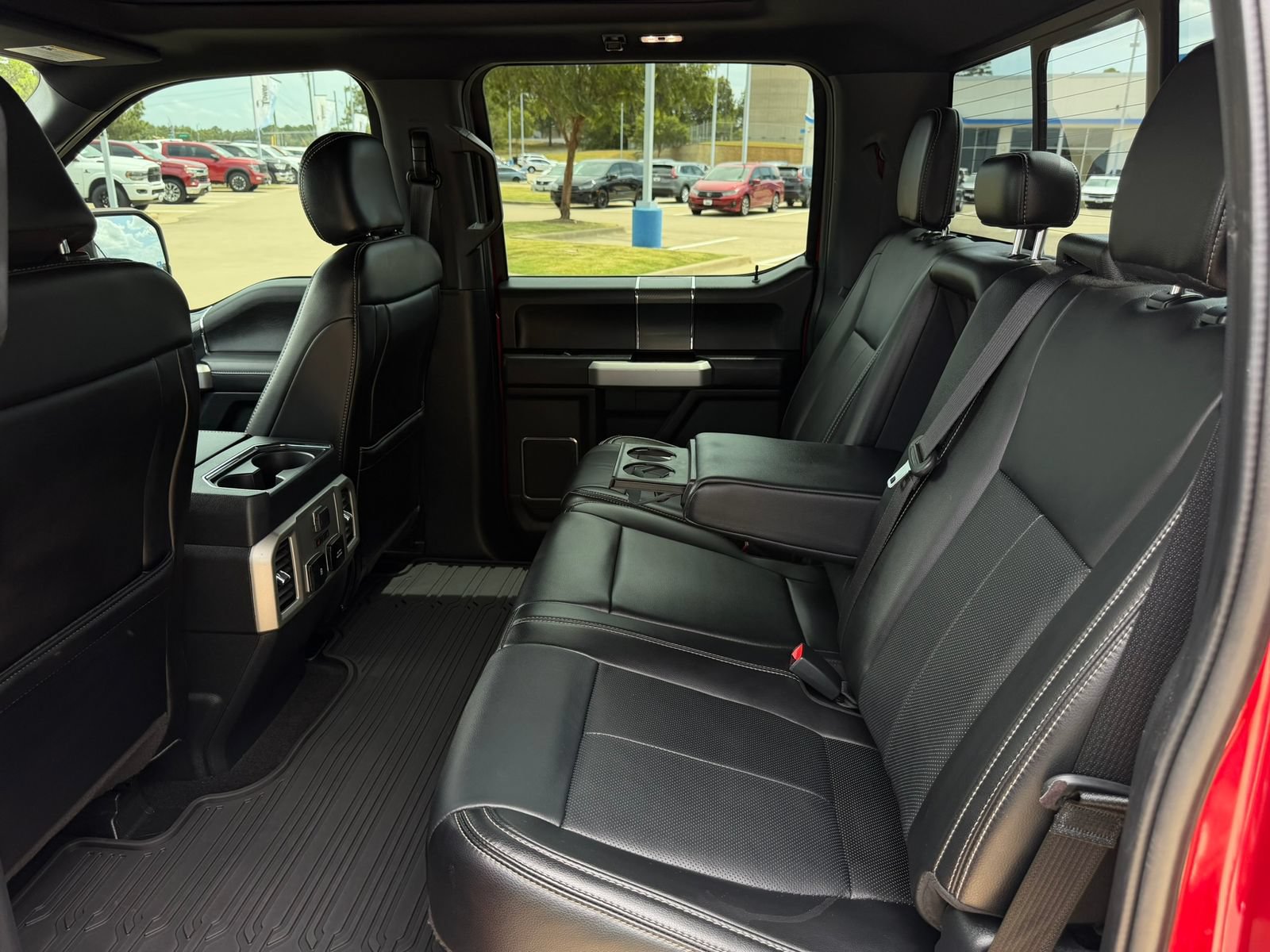 Used 2020 Ford F150 Lariat w/ Equipment Group 502A Luxury AWD/4WD image 30