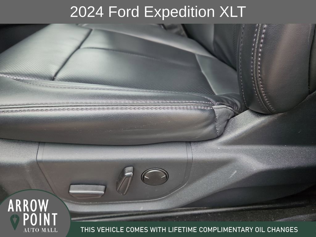 Used 2024 Ford Expedition XLT image 23