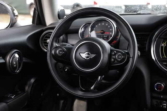 Used 2015 MINI Cooper 2-Door Hardtop FWD image 33