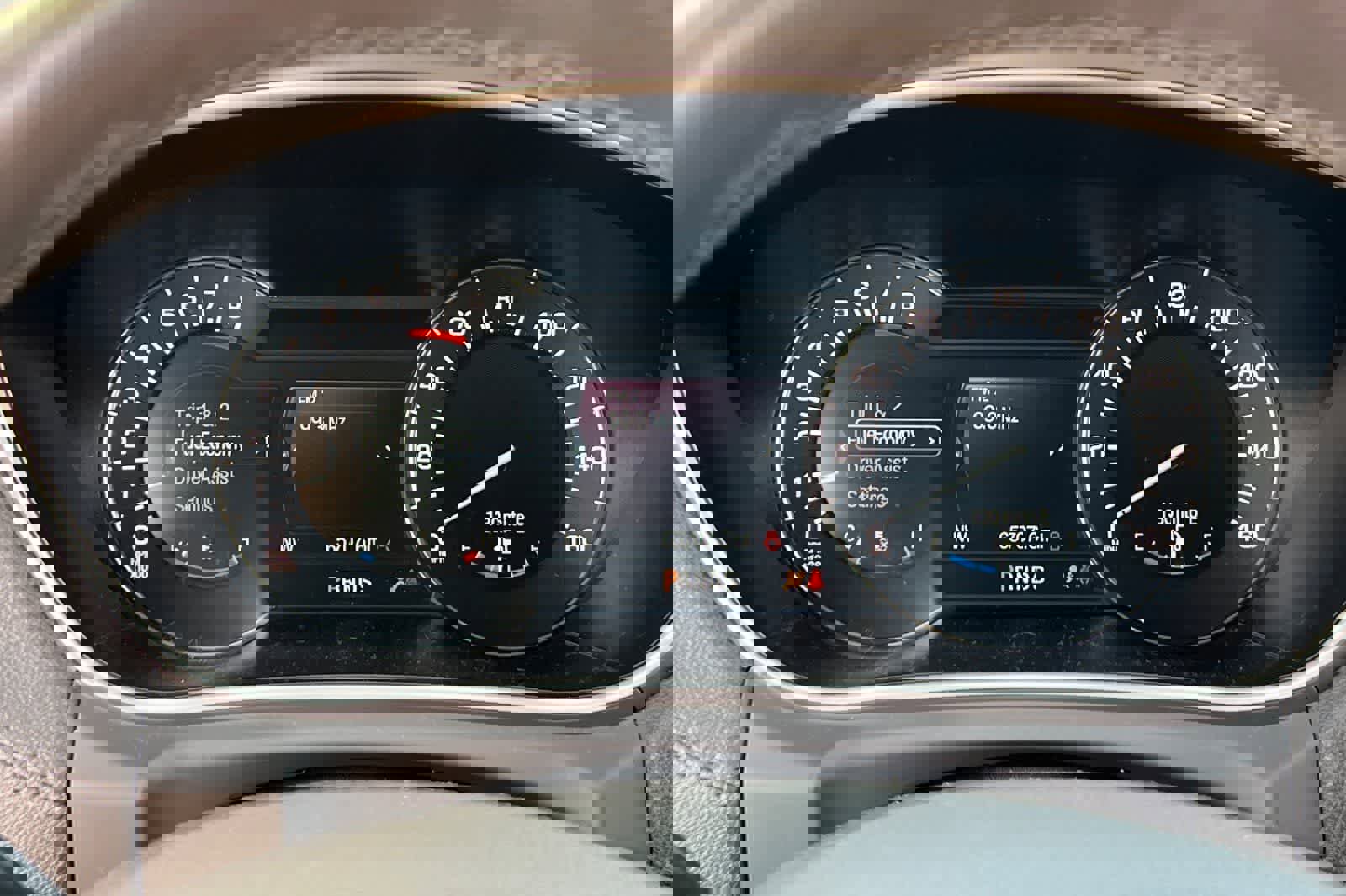 Used 2016 Lincoln MKX Select w/ Select Plus Package image 28