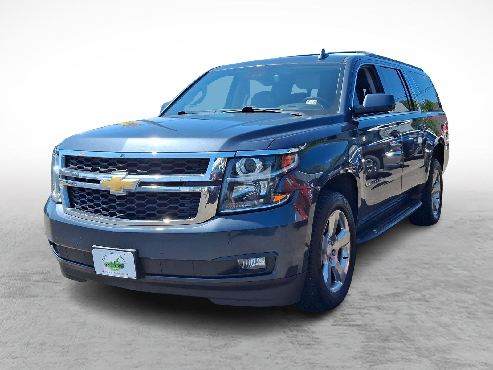 Used 2020 Chevrolet Suburban LT AWD/4WD image 3