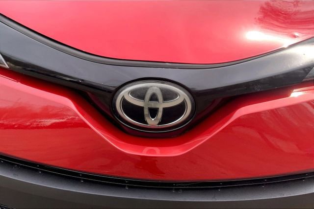 Used 2021 Toyota C-HR Nightshade FWD image 5
