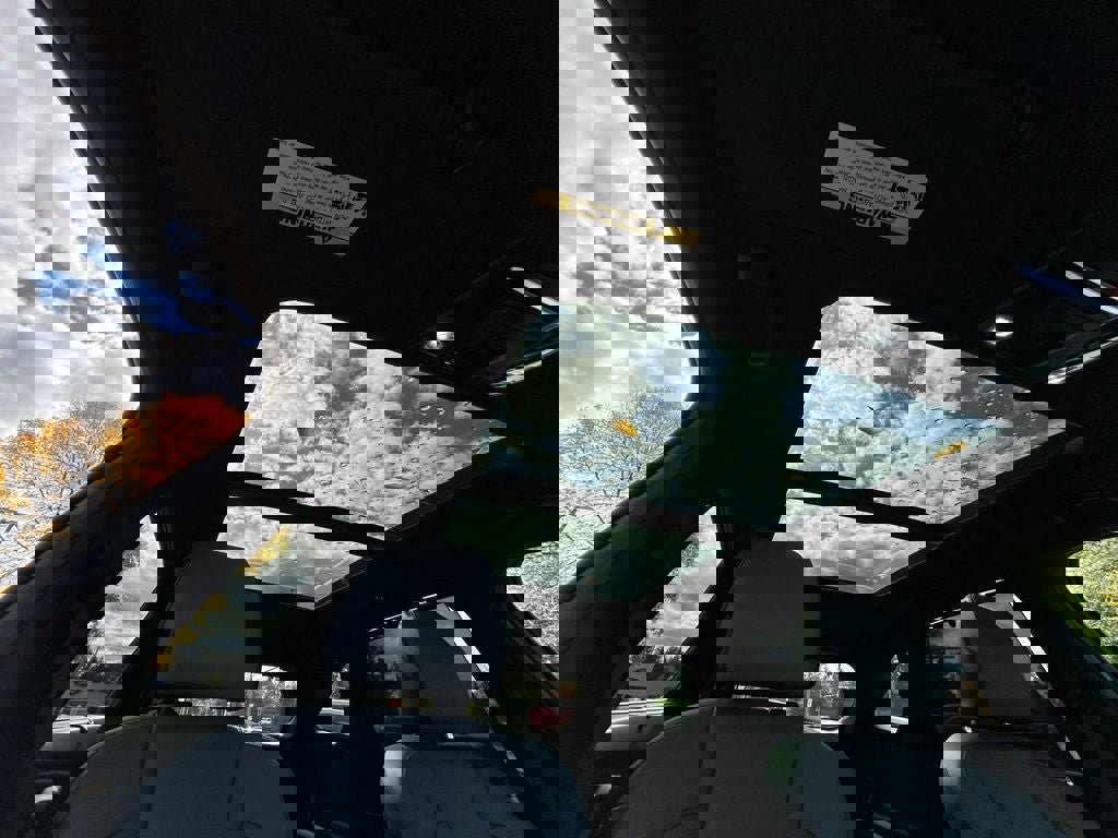 Used 2025 Kia Sorento SX Prestige image 27