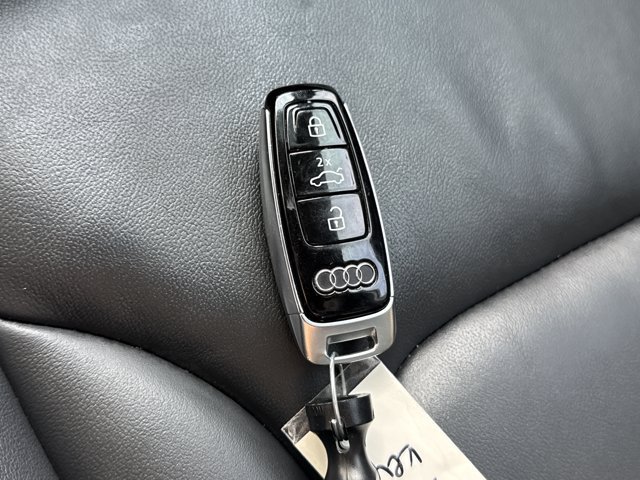Used 2022 Audi Q7 3.0T Premium Plus AWD/4WD image 36