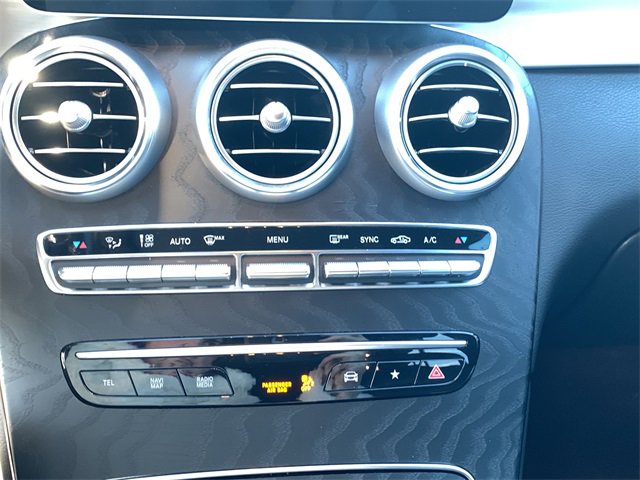 Used 2022 Mercedes-Benz GLC 300 image 31