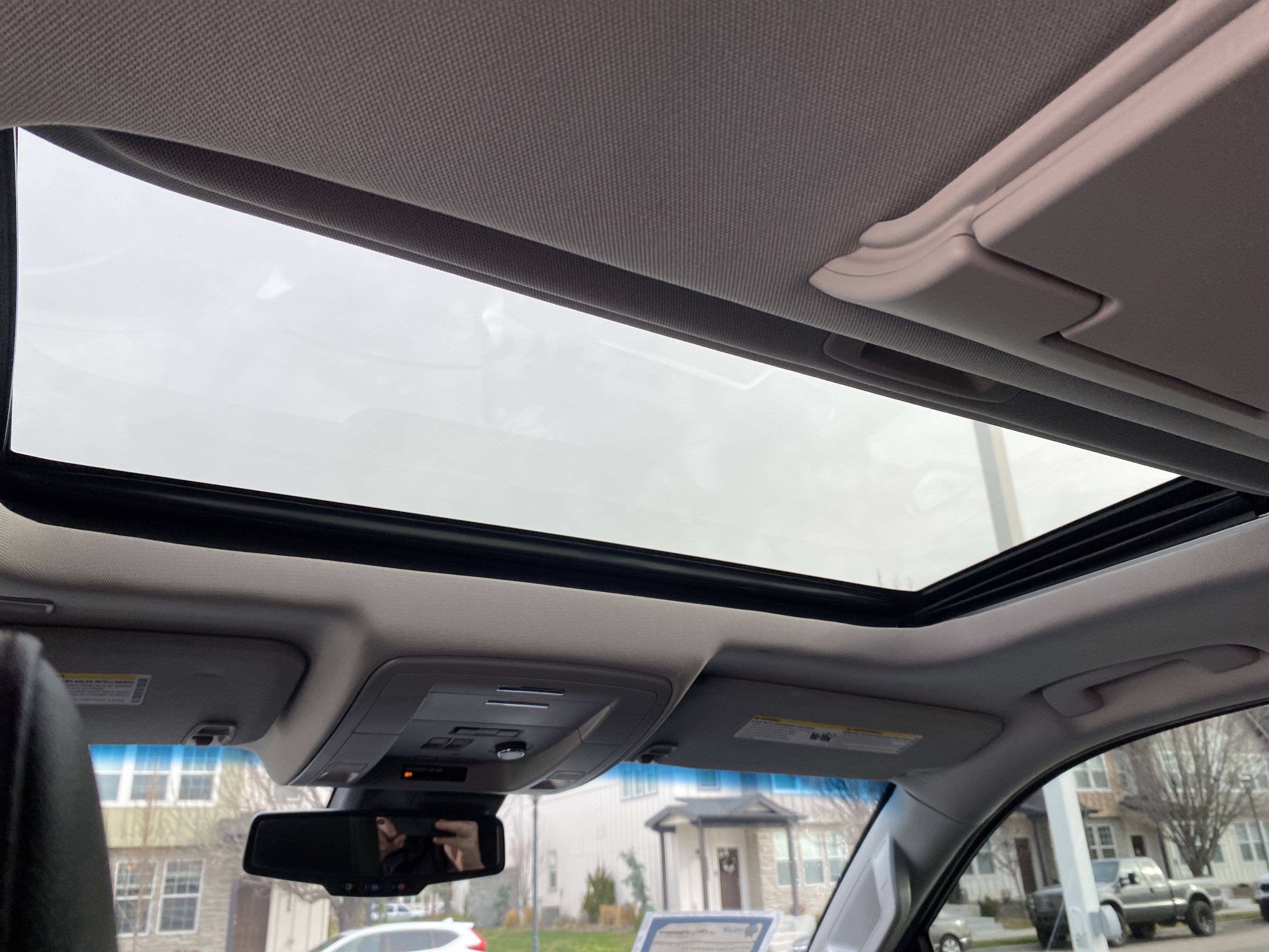 Used 2019 Chevrolet Suburban LT image 37