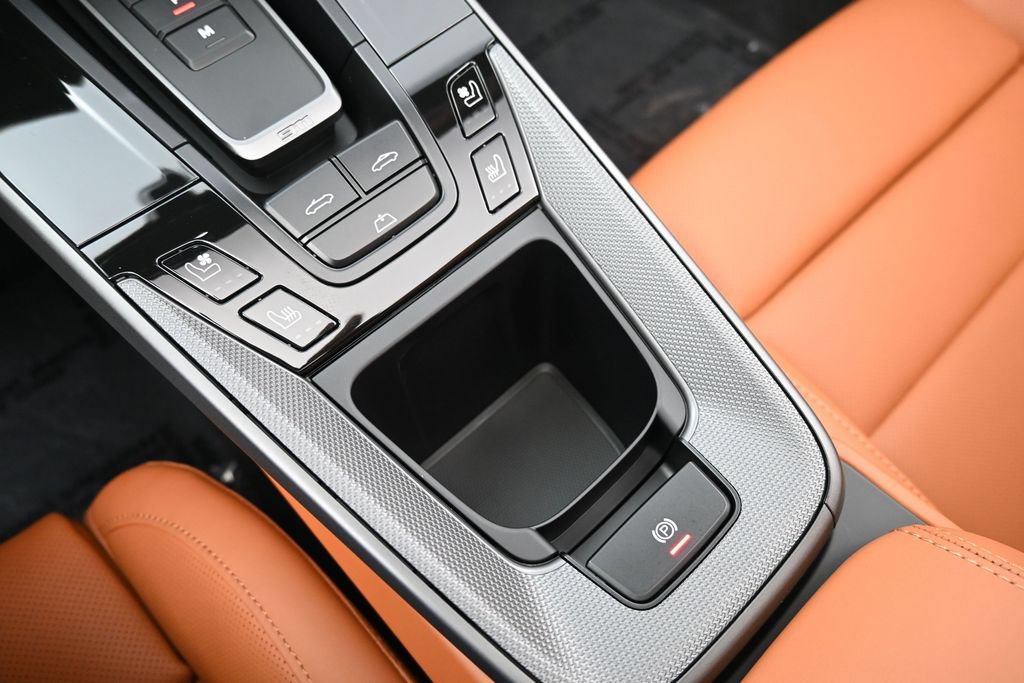 Certified 2026 Porsche 911 Carrera RWD image 20