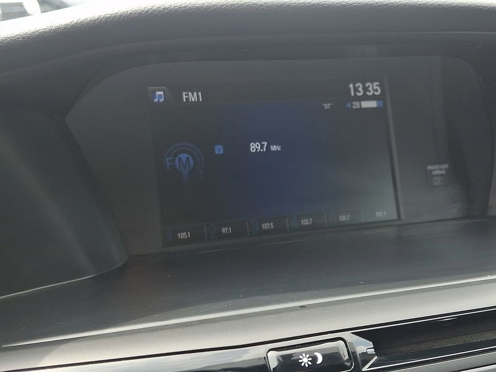 Used 2016 Honda Accord Sport image 18