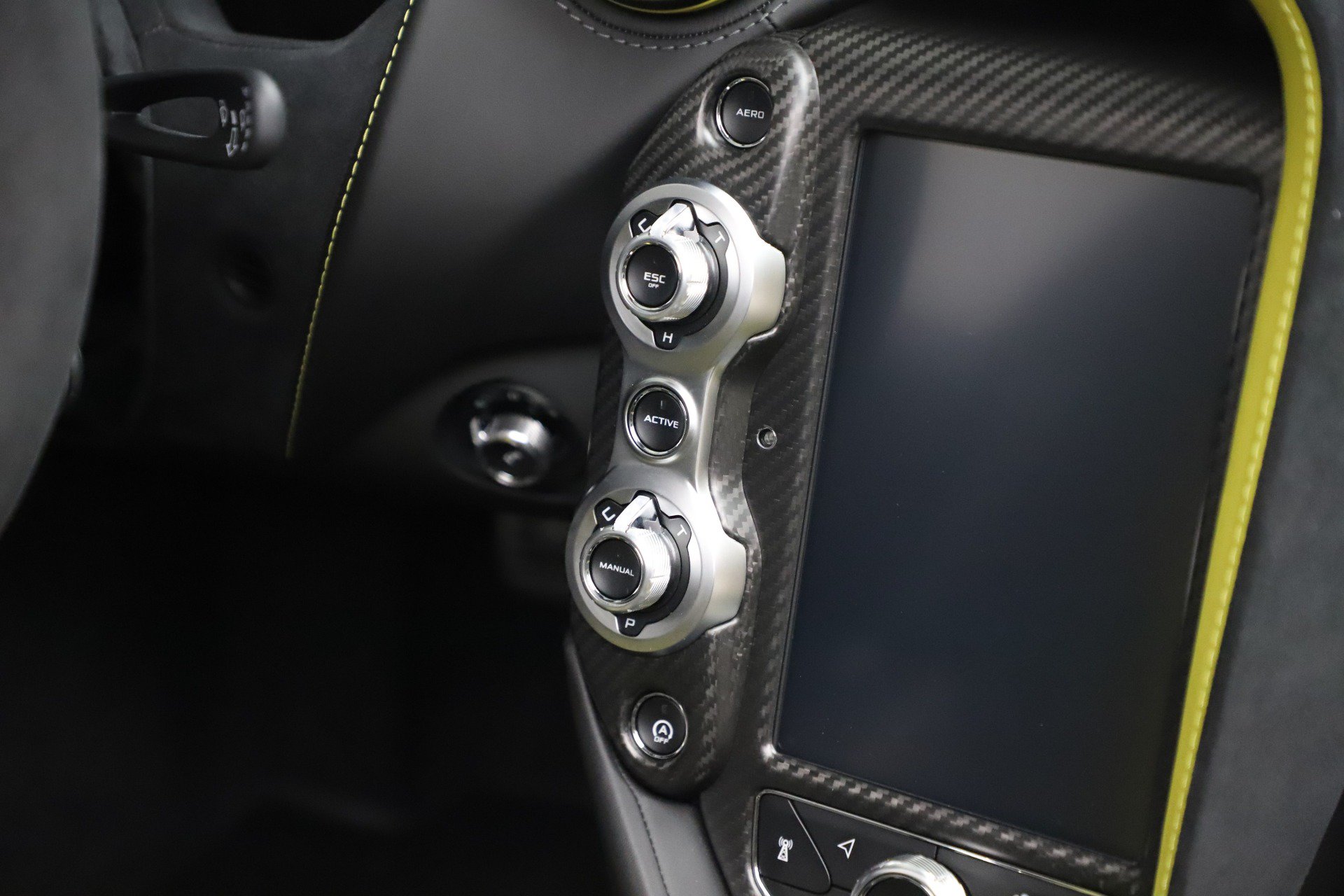 Used 2020 McLaren 720S Spider RWD image 28