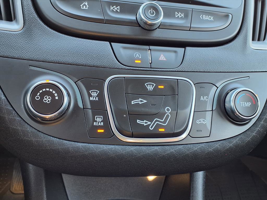 Used 2025 Chevrolet Malibu LS w/ LPO, Floor Liner Package image 5