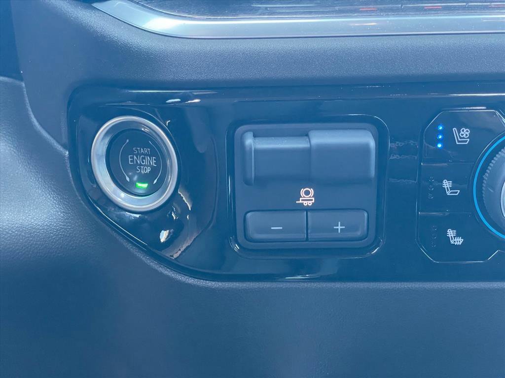 Used 2023 Chevrolet Silverado 1500 LTZ image 18