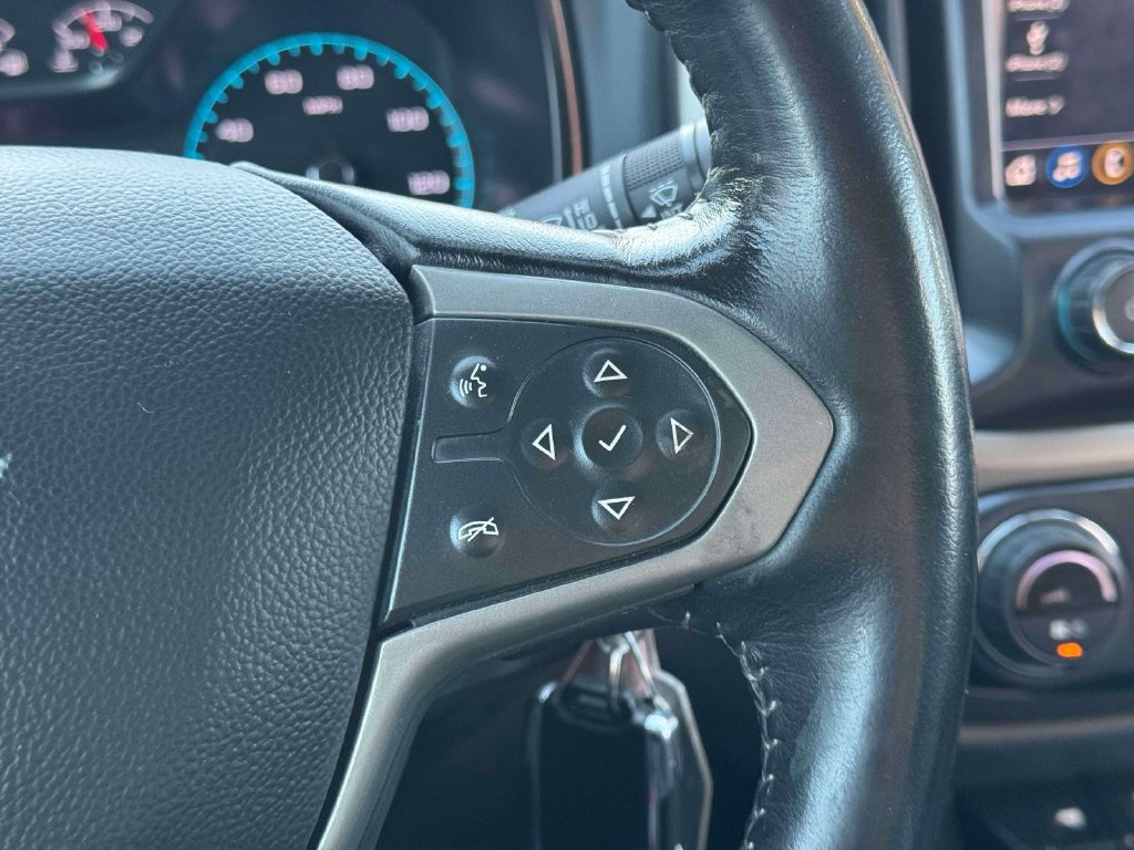 Used 2022 Chevrolet Colorado Z71 AWD/4WD image 24