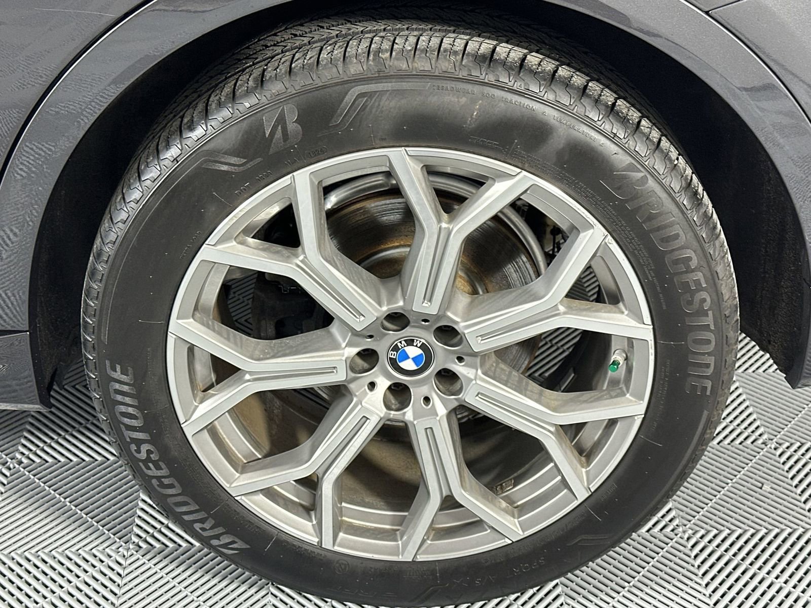 Used 2021 BMW X7 xDrive40i w/ Parking Assistance Package image 10