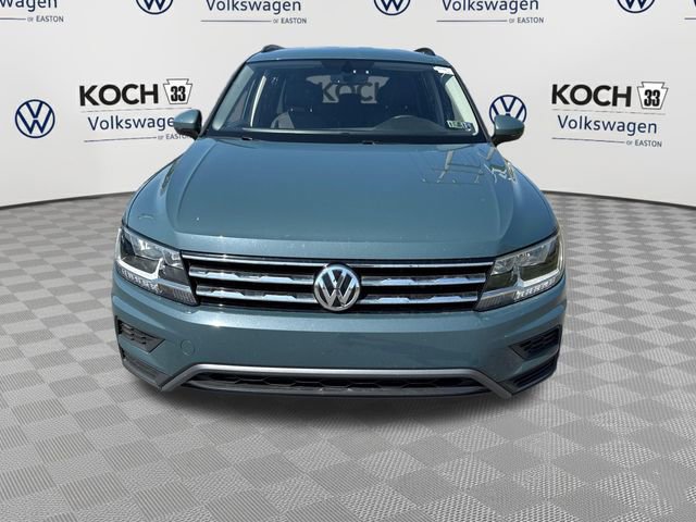 Used 2020 Volkswagen Tiguan SE image 2