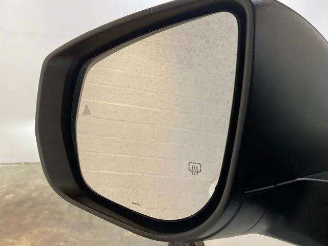 Used 2024 Jeep Grand Cherokee Laredo RWD image 96